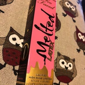 Too Faced Melted Latex in Safeword bnib